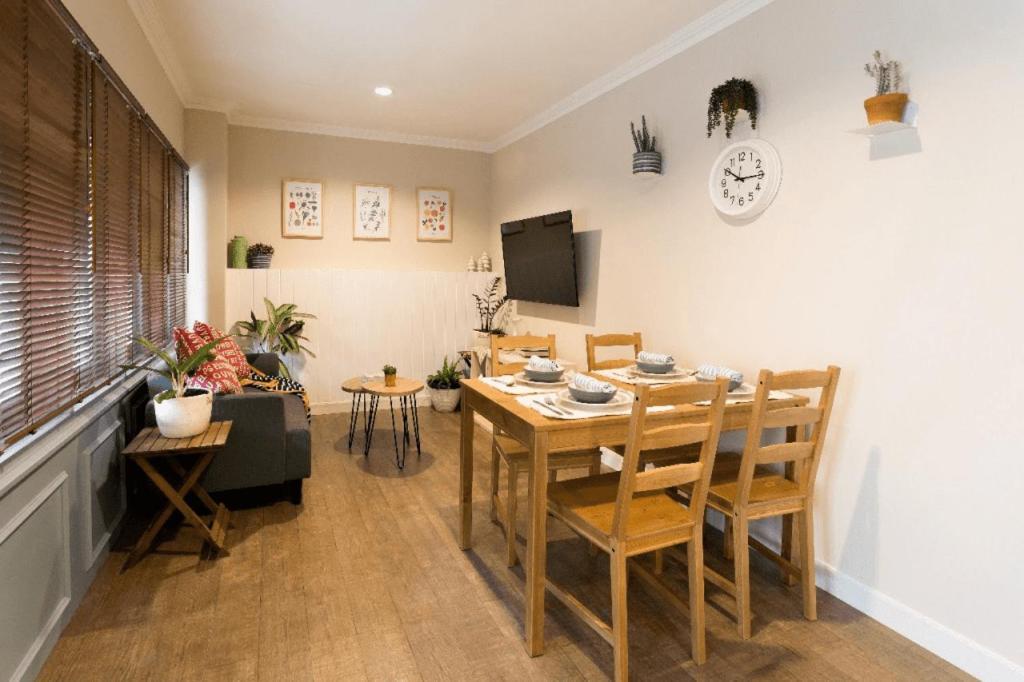 Cottonwood Bed & Breakfast House Bandung Dış mekan fotoğraf